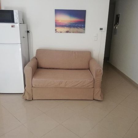 נאוי אפיבטיי Apartment By The Beach - Nei Epivates מראה חיצוני תמונה