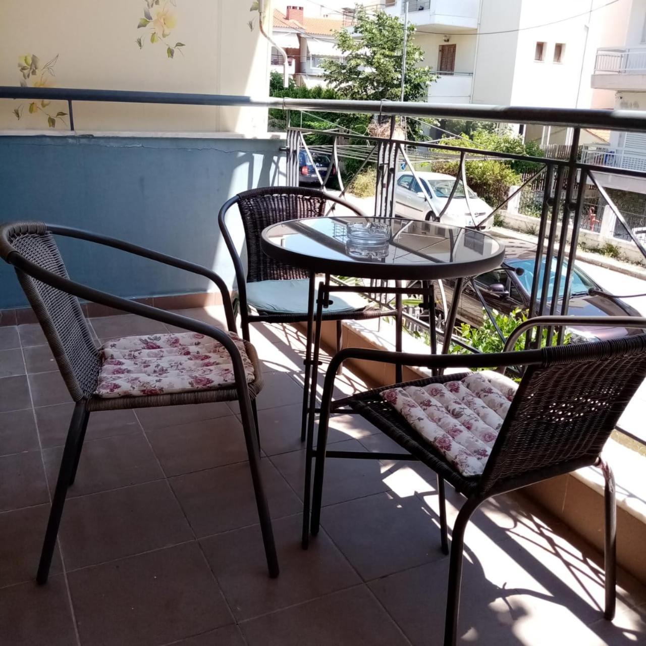נאוי אפיבטיי Apartment By The Beach - Nei Epivates מראה חיצוני תמונה